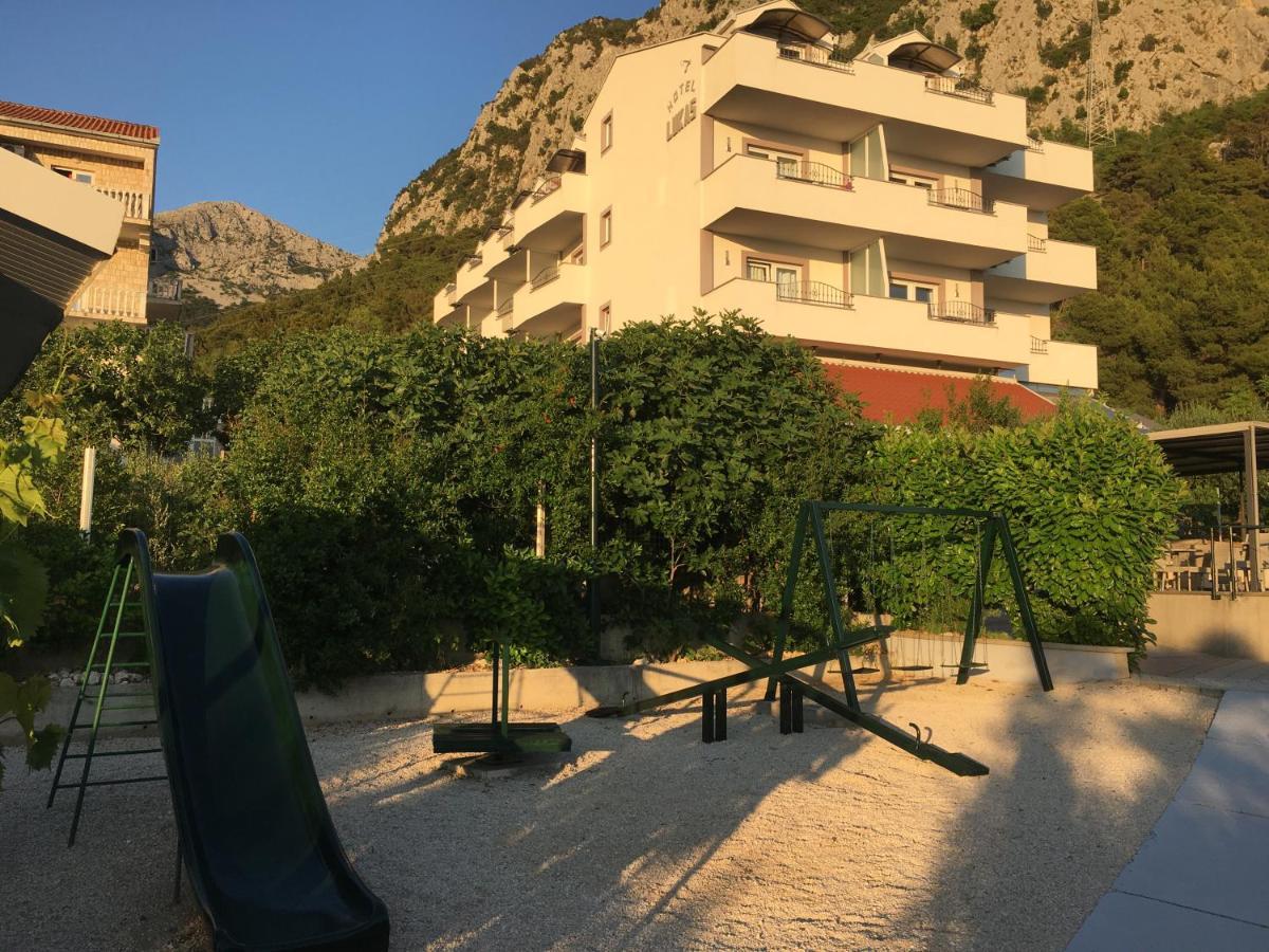 Hotel Lukas Gradac  Kültér fotó